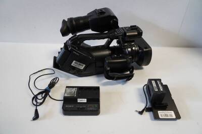 Sony EX3 Camera Kit (power supply issues)