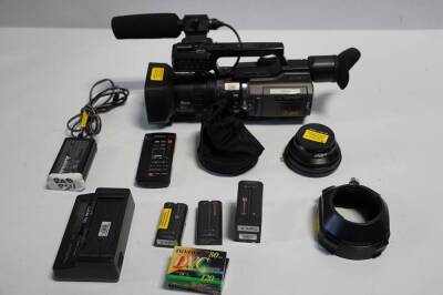 Sony PD170 Camcorder Kit