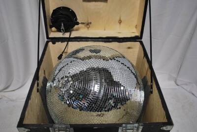 24" Mirror Ball in Case with Mirror Ball Motor