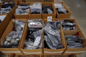 Assorted DVI, HDMI to DVI and Displayport Cables