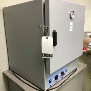 Precision Lab Oven